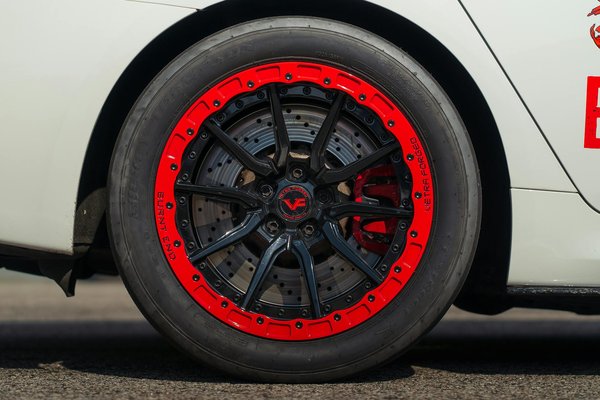 Which type of car alarm is most effective for deterring theft of classic British vehicles?